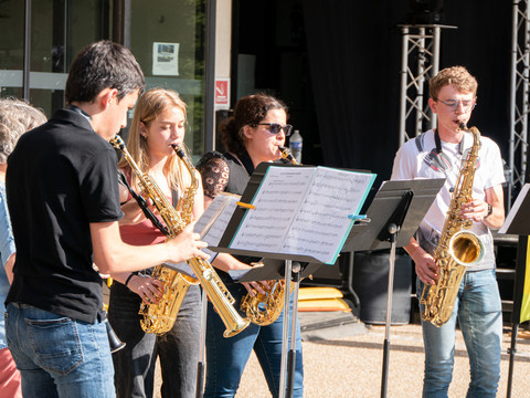 Fête de la musique Ecole de Musique du Plateau Est Saxo